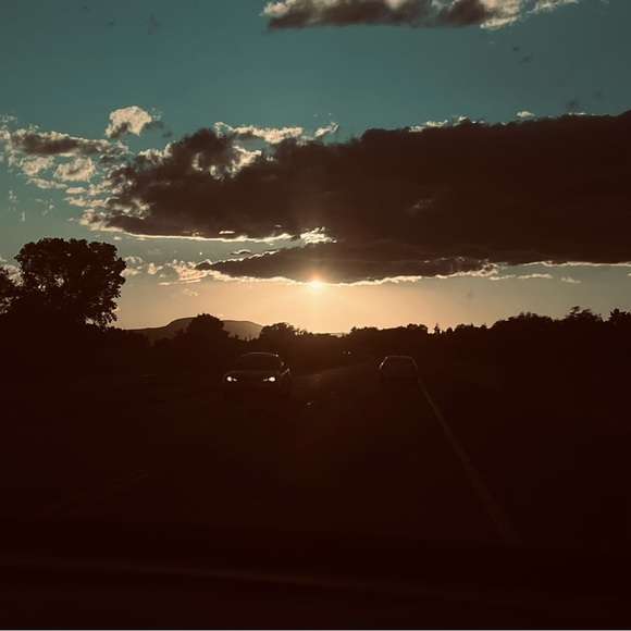 Meet your Posher, Amanda - Picture 1 of 1